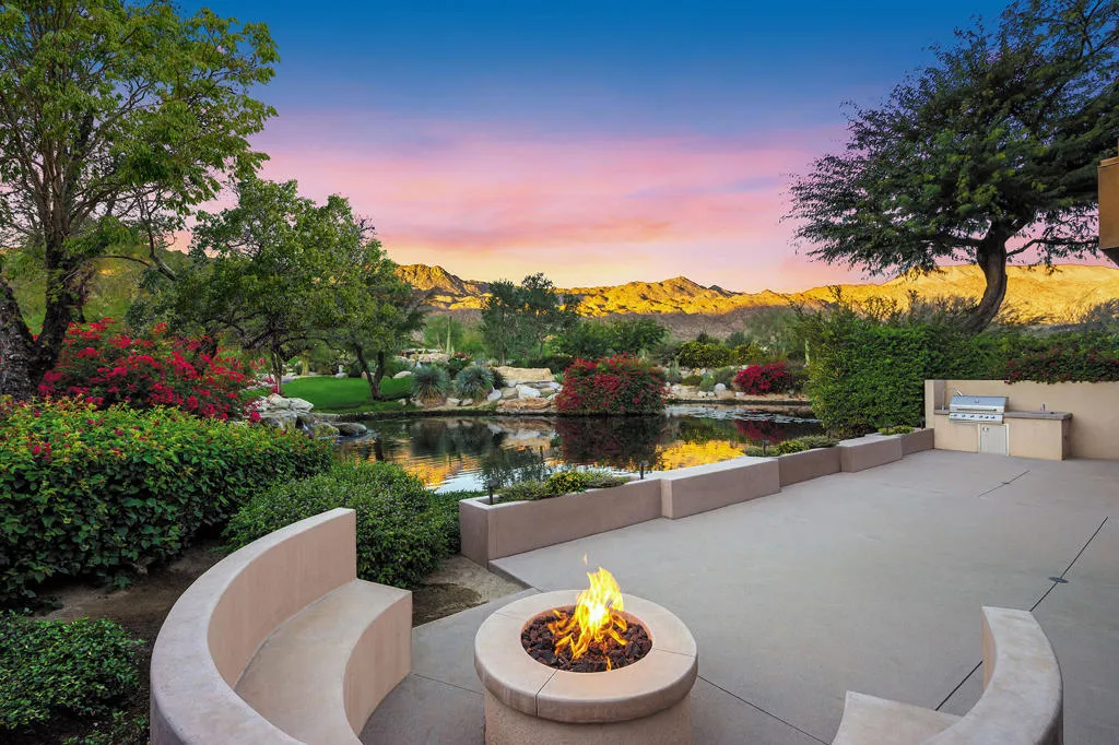 245 Kiva Court, Palm Desert, California 92260 home-pic-12