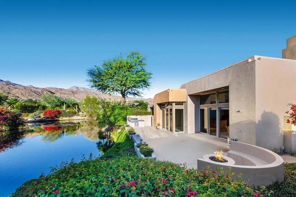 245 Kiva Court, Palm Desert, California 92260 home-pic-10
