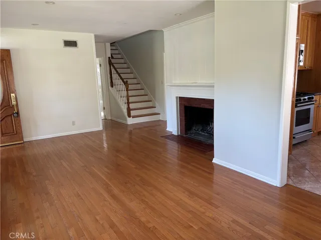 21327 De La Osa Street, Woodland Hills, California 91364