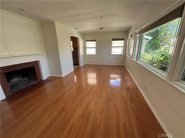 21327 De La Osa Street, Woodland Hills, California 91364