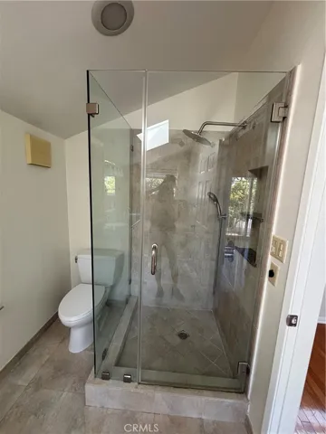21327 De La Osa Street, Woodland Hills, California 91364