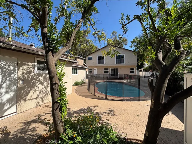 21327 De La Osa Street, Woodland Hills, California 91364