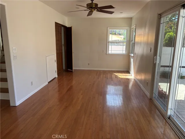 21327 De La Osa Street, Woodland Hills, California 91364