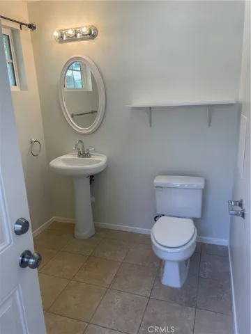 21327 De La Osa Street, Woodland Hills, California 91364
