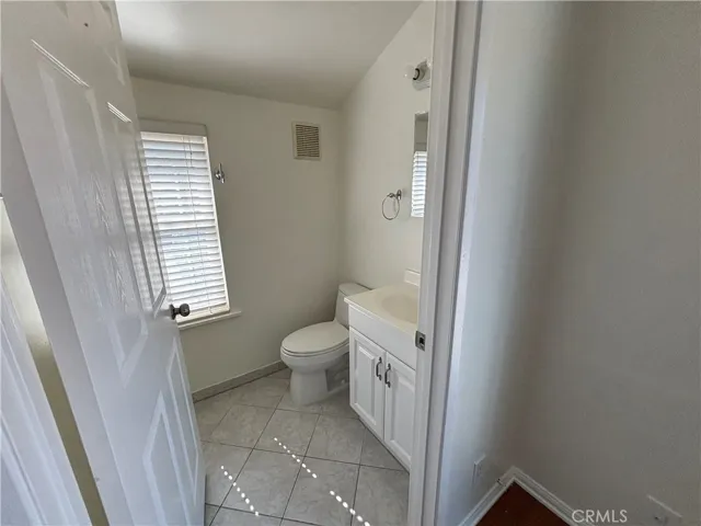 21327 De La Osa Street, Woodland Hills, California 91364