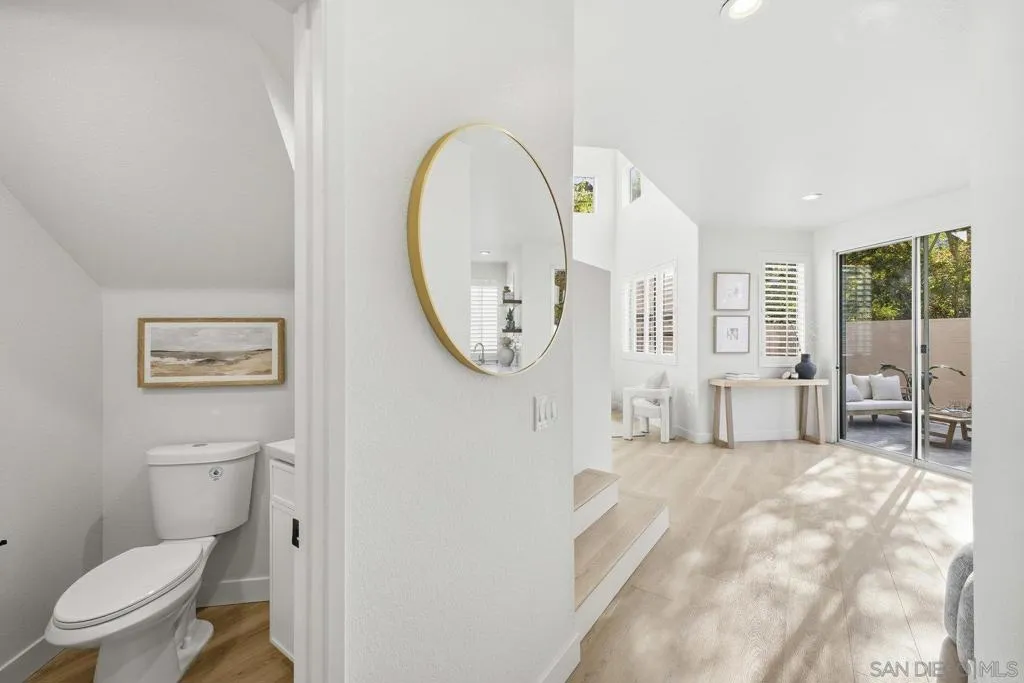 10919 Caminitio Arcada, San Diego, California 92130 home-pic-18