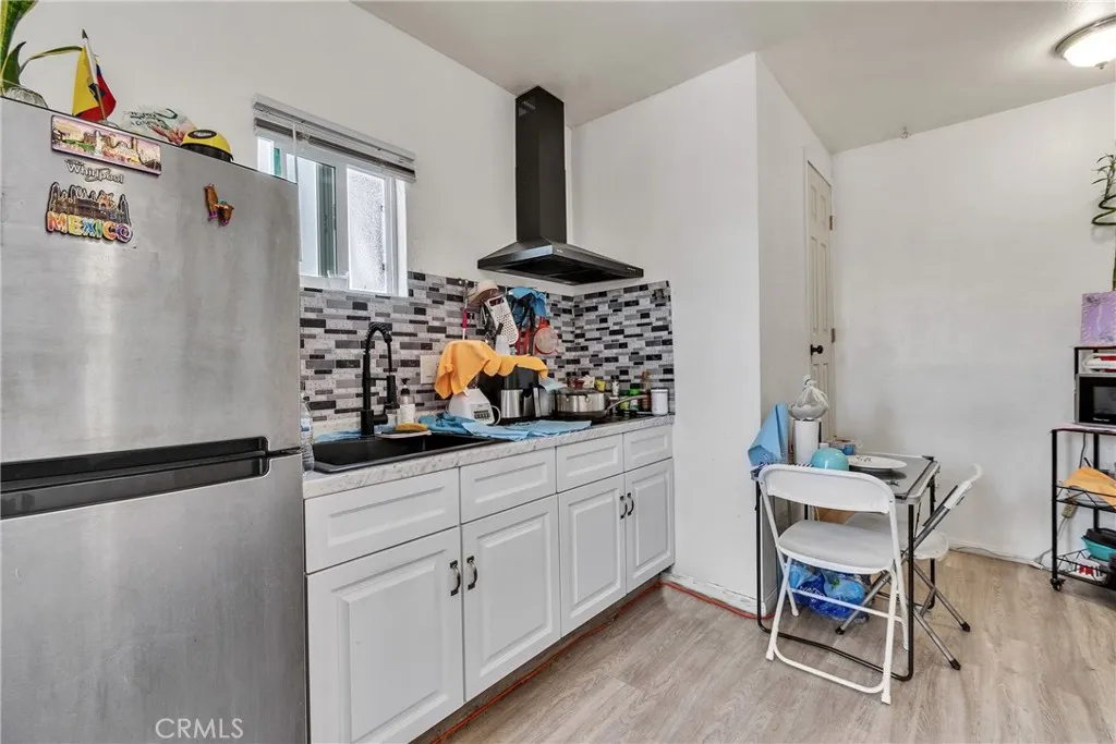 8630 Elba, Pico Rivera, California 90660 home-pic-31