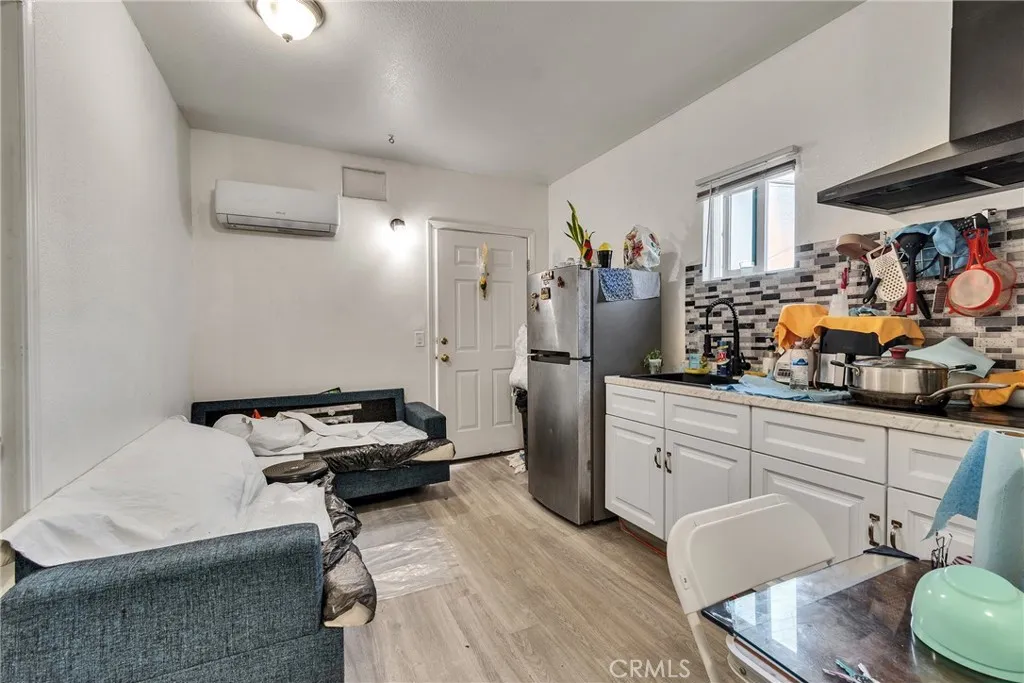 8630 Elba, Pico Rivera, California 90660 home-pic-32