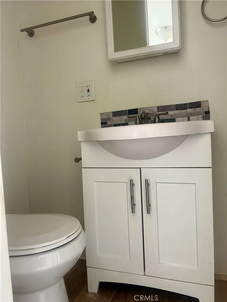 8630 Elba, Pico Rivera, California 90660 home-pic-47