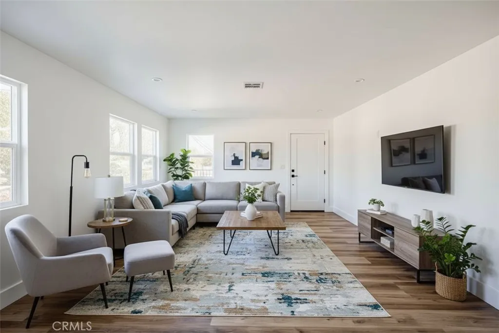 4814 Hedda, Lakewood, California 90712 home-pic-33