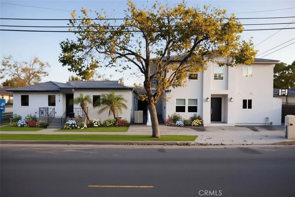 4814 Hedda, Lakewood, California 90712 home-pic-0