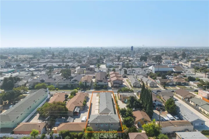 3535 Los Flores, Lynwood, California 90262