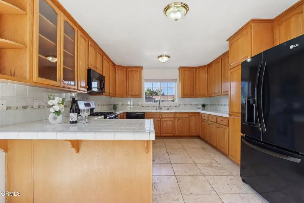 419 Dartmouth Road, Santa Paula, California 93060 home-pic-12