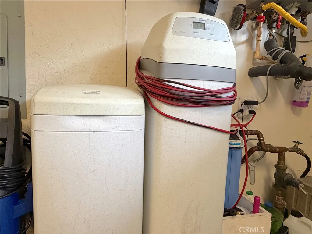 1540 W Artesia Square, Gardena, California 90248 home-pic-26