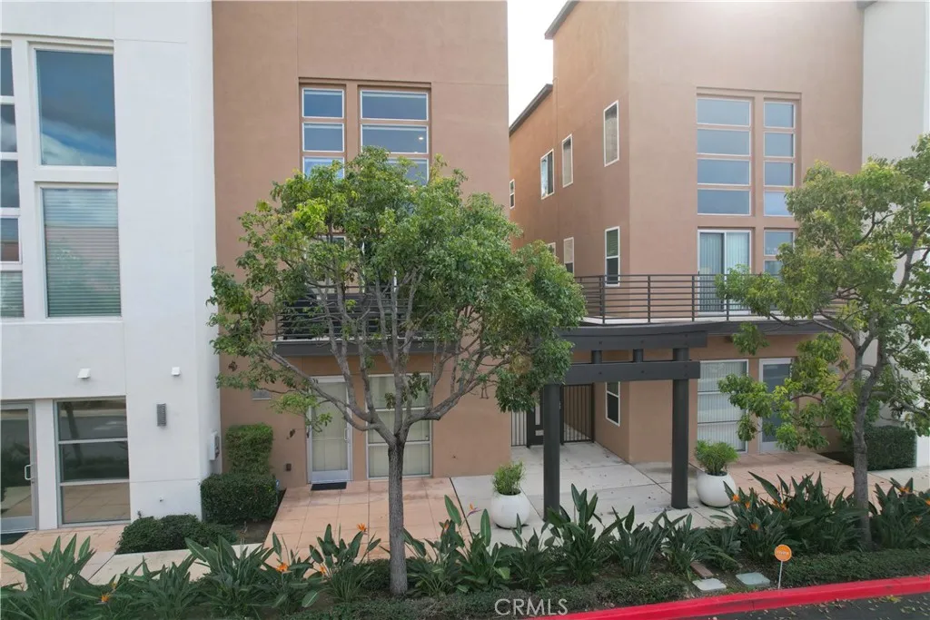 1540 W Artesia Square, Gardena, California 90248 home-pic-20