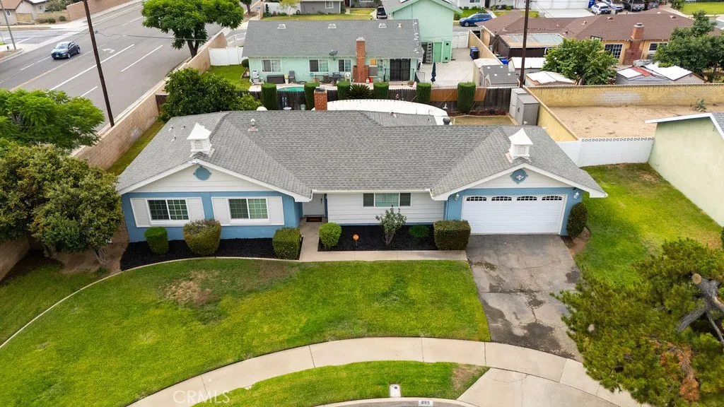 885 E Home, Rialto, California 92376 home-pic-24