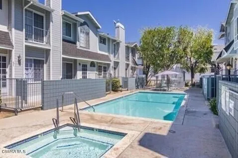 7430 Corbin Avenue 19, Reseda, California 91335 home-pic-17