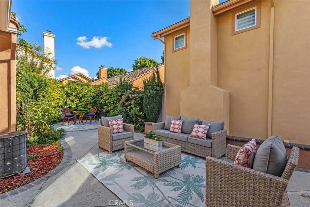 37 Marsala, Irvine, California 92606 home-pic-14
