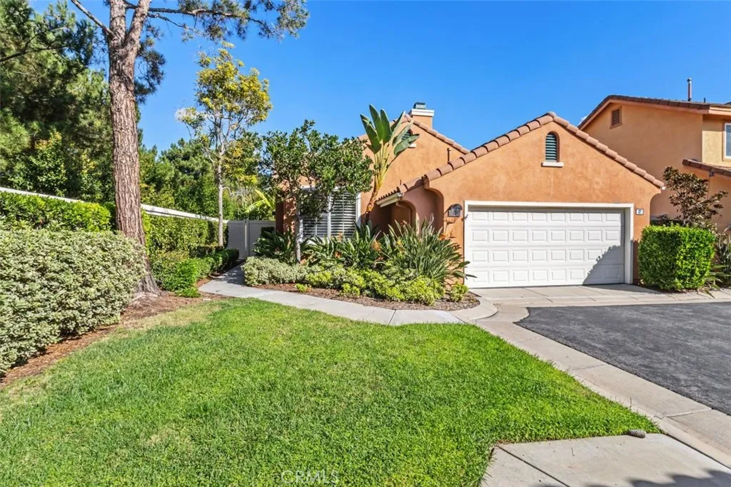 37 Marsala, Irvine, California 92606 home-pic-1
