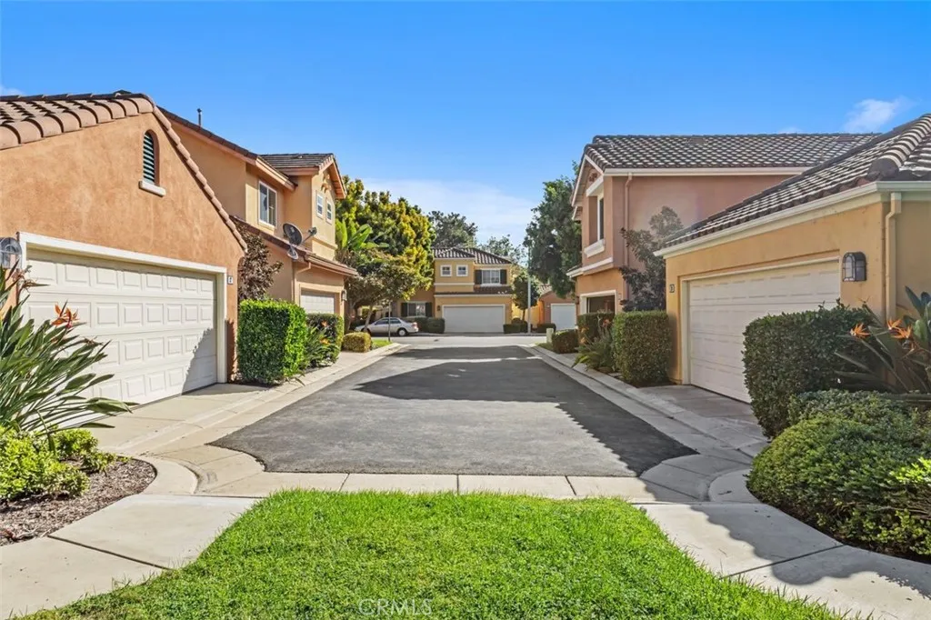 37 Marsala, Irvine, California 92606 home-pic-30