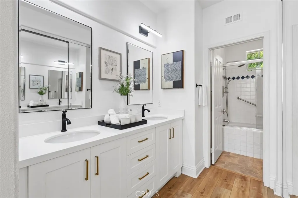 37 Marsala, Irvine, California 92606 home-pic-19