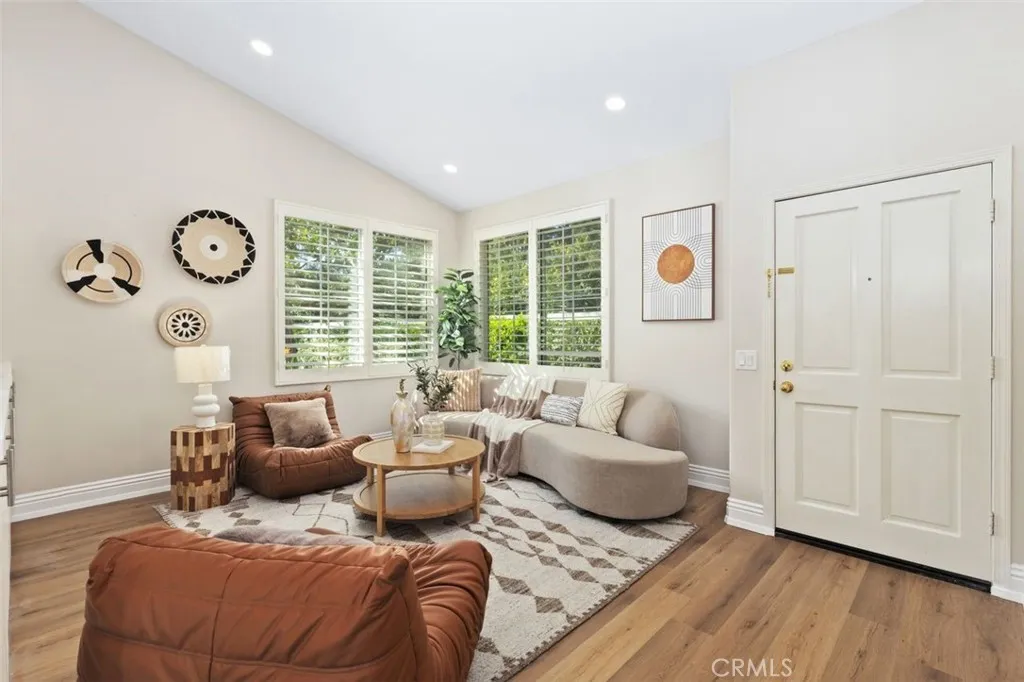 37 Marsala, Irvine, California 92606 home-pic-7
