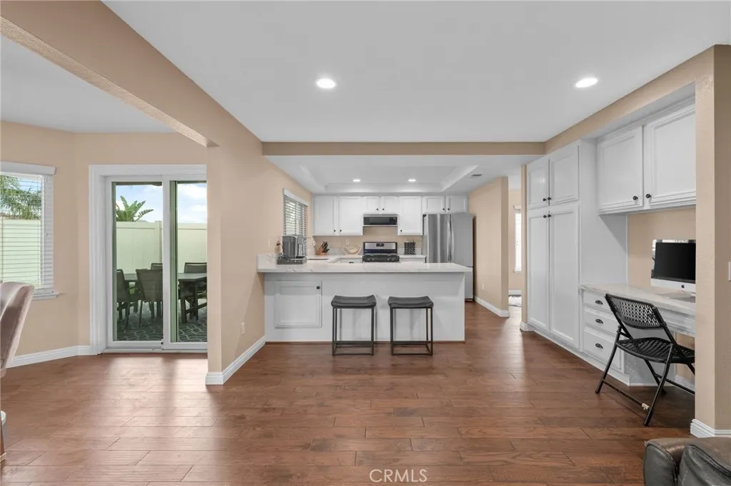 8587 Yarrow Lane, Riverside, California 92508 home-pic-9