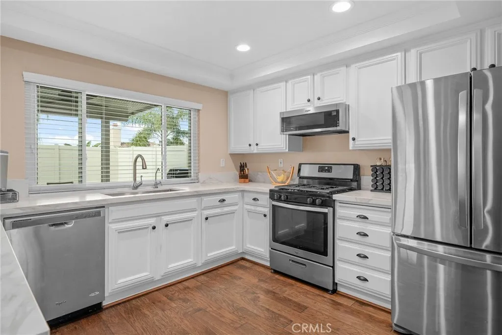 8587 Yarrow Lane, Riverside, California 92508 home-pic-17