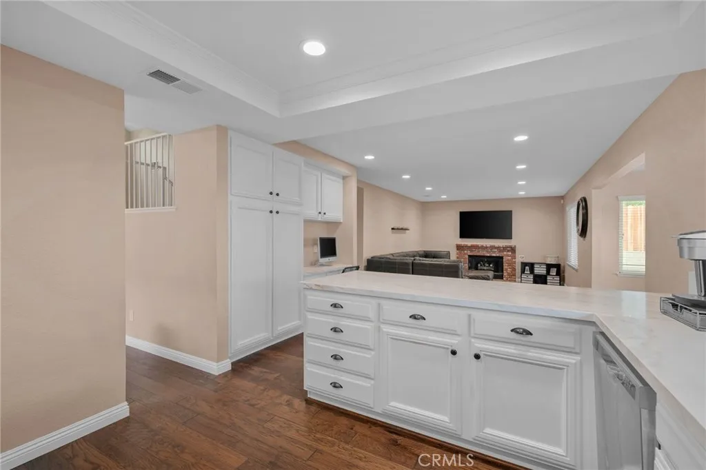 8587 Yarrow Lane, Riverside, California 92508 home-pic-18