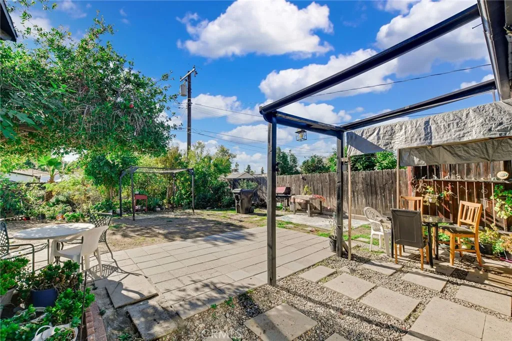 25809 Date, San Bernardino, California 92404 home-pic-32