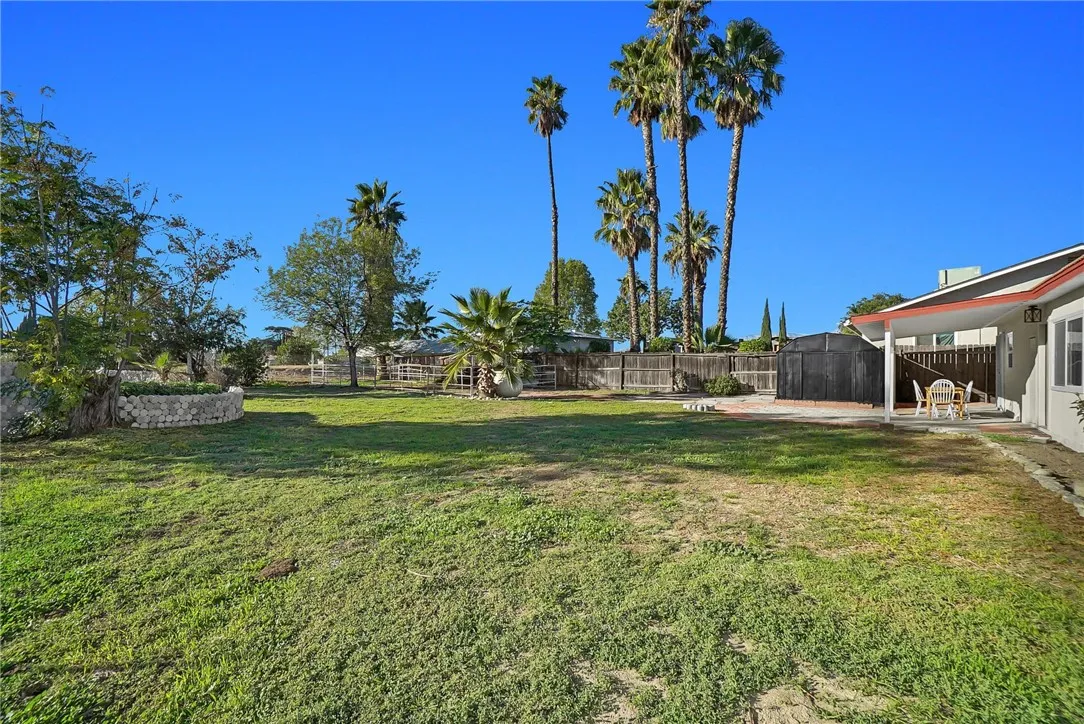 4240 Sierra Avenue, Norco, California 92860 home-pic-26