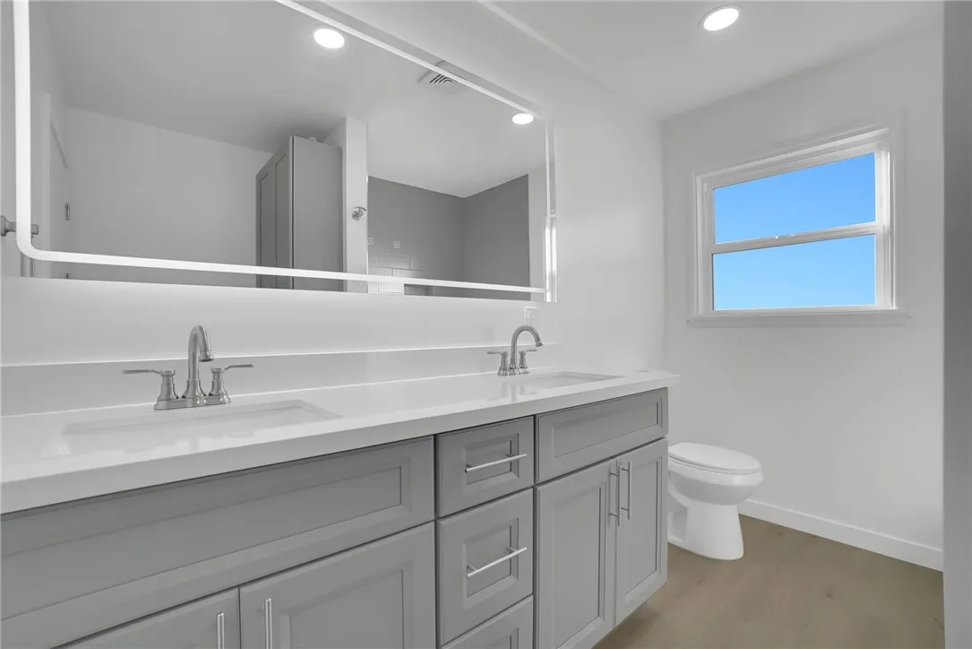 4240 Sierra Avenue, Norco, California 92860 home-pic-12