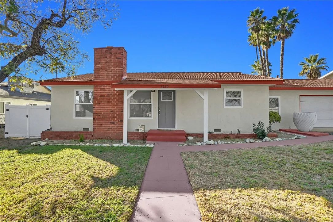 4240 Sierra Avenue, Norco, California 92860 home-pic-0