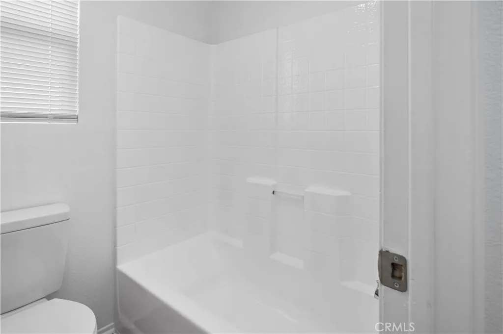 44133 32nd W, Lancaster, California 93536 home-pic-16