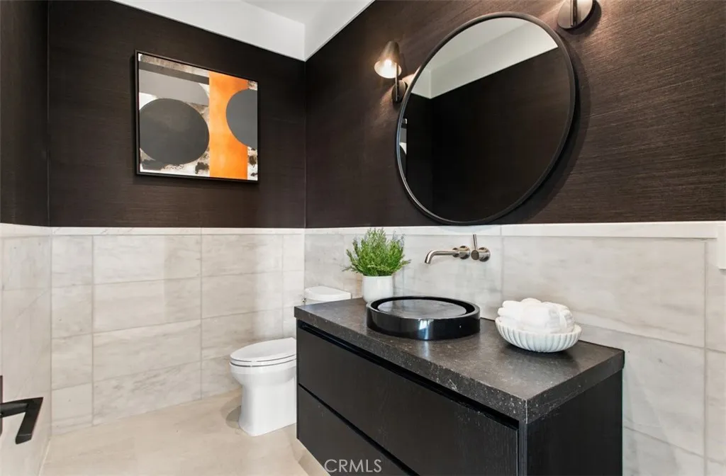 1210 Kings Rd, Newport Beach, California 92663 home-pic-45