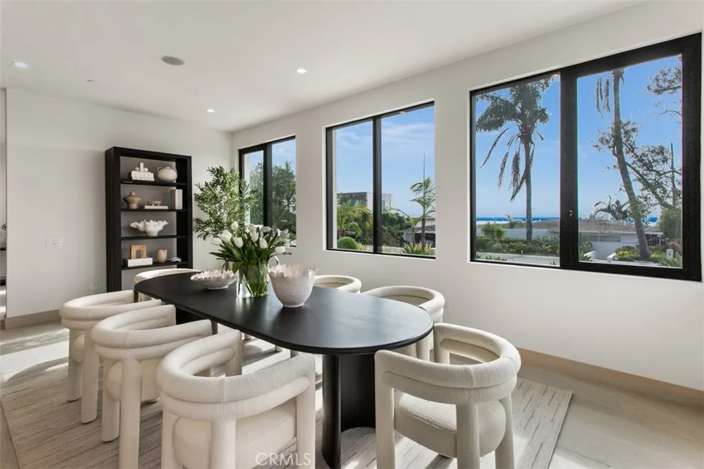 1210 Kings Rd, Newport Beach, California 92663 home-pic-17