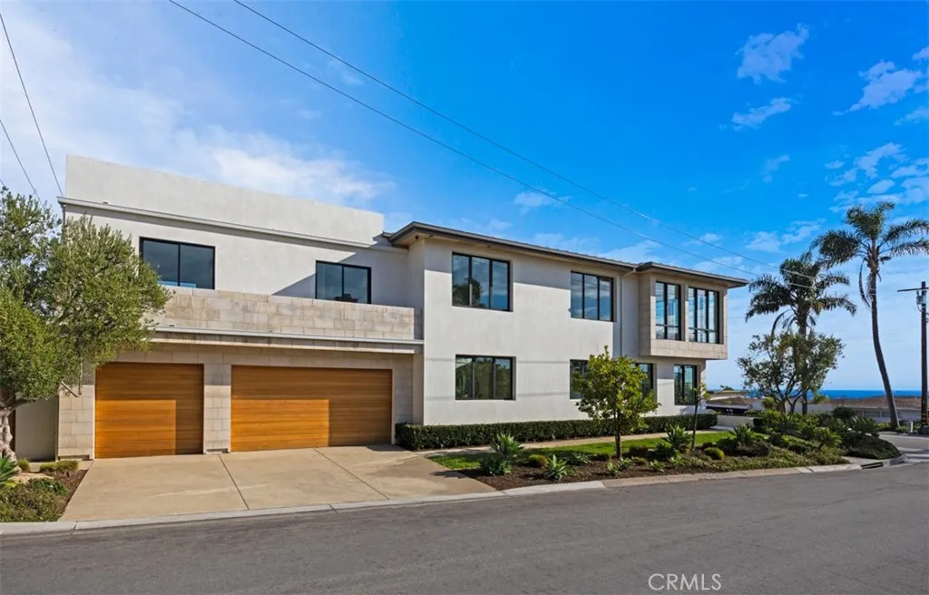1210 Kings Rd, Newport Beach, California 92663 home-pic-49