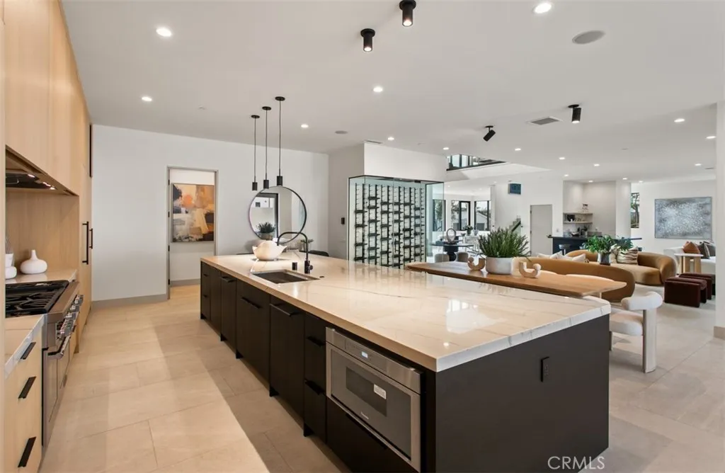 1210 Kings Rd, Newport Beach, California 92663 home-pic-14