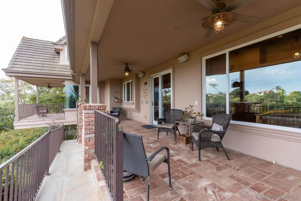 1609 Santa Margarita Drive, Fallbrook, California 92028 home-pic-41