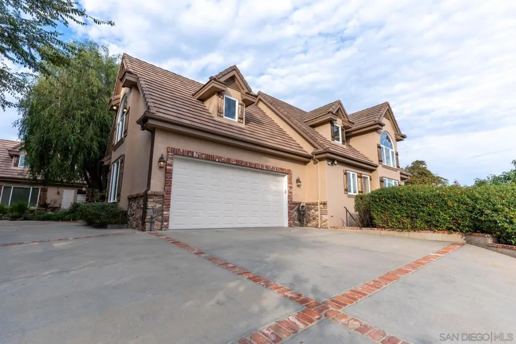1609 Santa Margarita Drive, Fallbrook, California 92028 home-pic-38