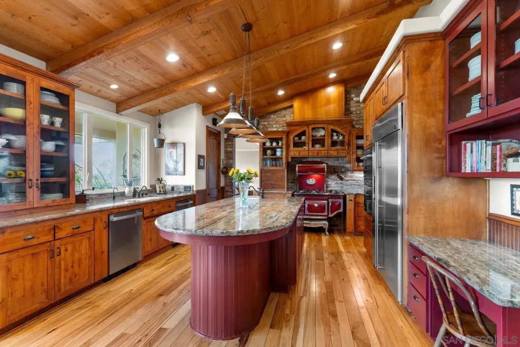 1609 Santa Margarita Drive, Fallbrook, California 92028 home-pic-16