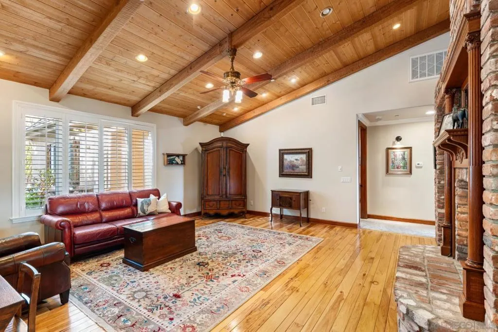 1609 Santa Margarita Drive, Fallbrook, California 92028 home-pic-13