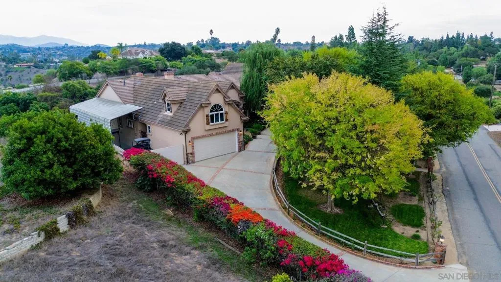 1609 Santa Margarita Drive, Fallbrook, California 92028 home-pic-59
