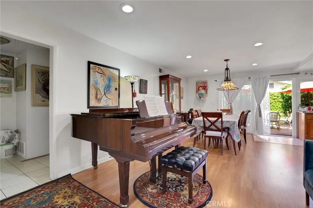 4549 Birchwood, Seal Beach, California 90740 home-pic-14