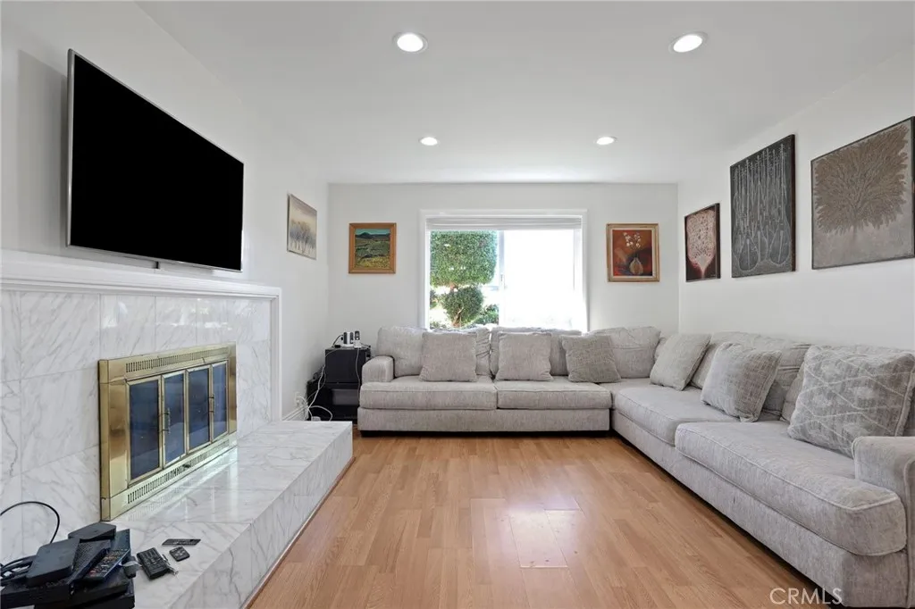 4549 Birchwood, Seal Beach, California 90740 home-pic-13