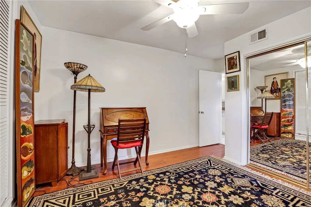 4549 Birchwood, Seal Beach, California 90740 home-pic-17