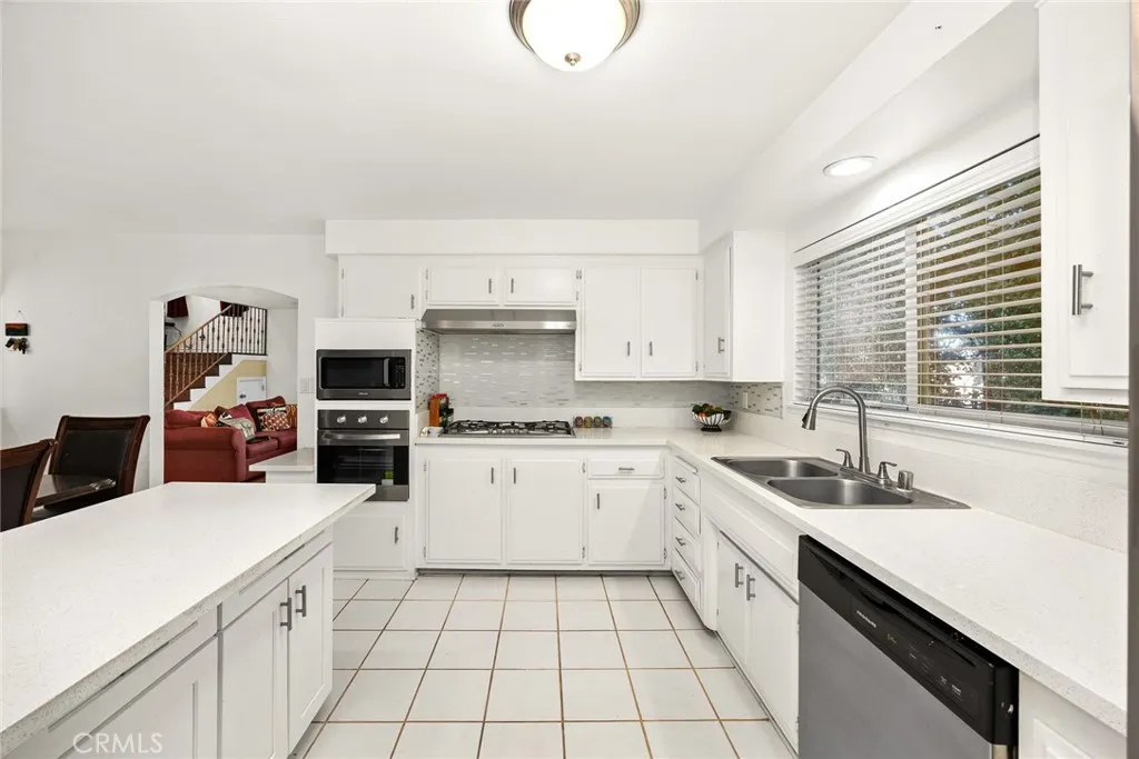 1647 Arriba, Monterey Park, California 91754 home-pic-15