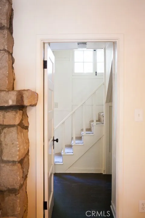 388 Heliotrope, Lake Arrowhead, California 92352 home-pic-5