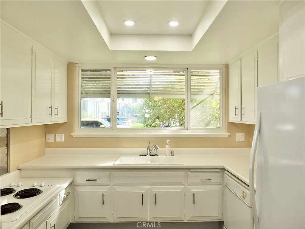 1891 Mckinney Way 26b, Seal Beach, California 90740 home-pic-4