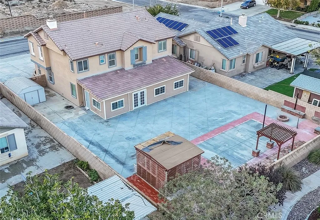 38122 37 Street E, Palmdale, California 93550 home-pic-3